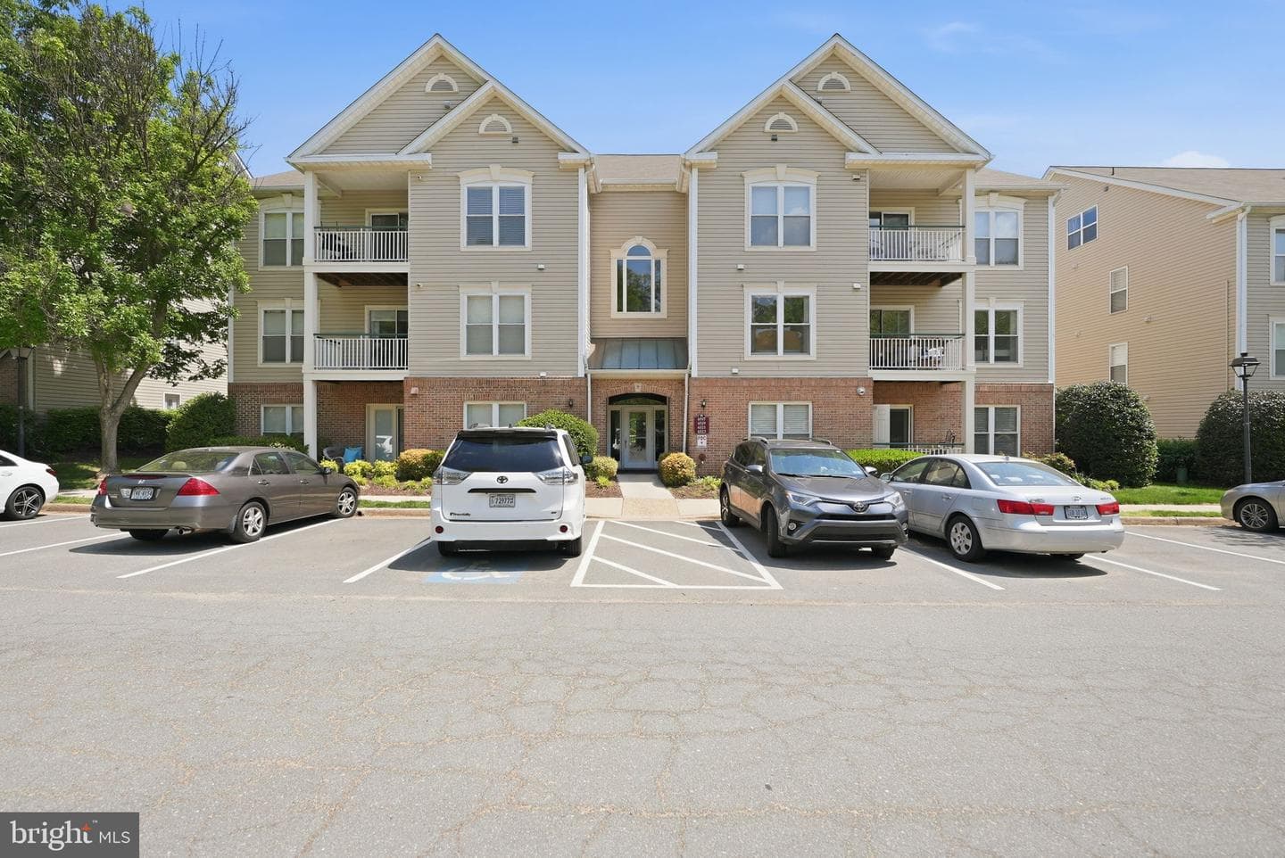 6519 GRANGE LANE 302