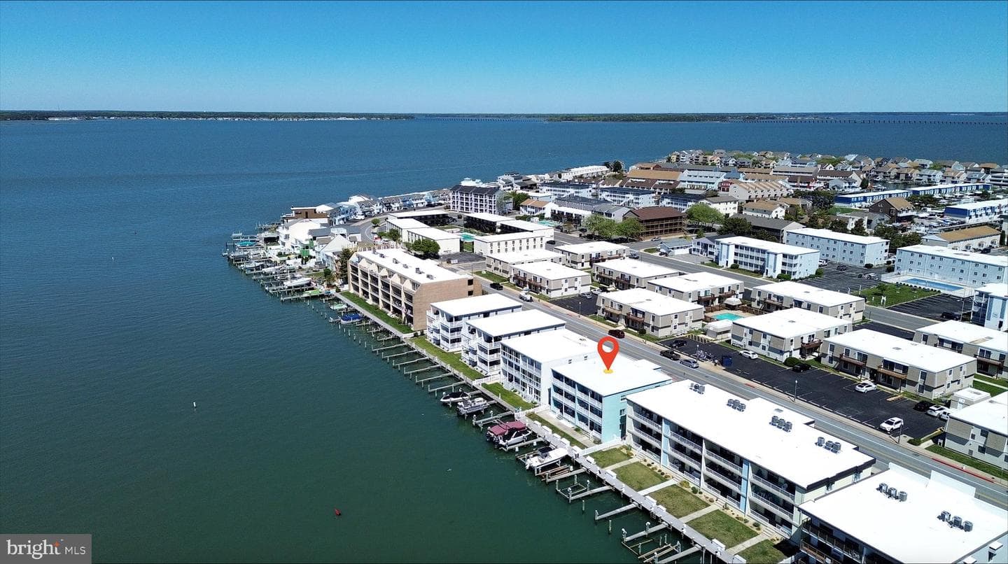 419 BAYSHORE DRIVE 101