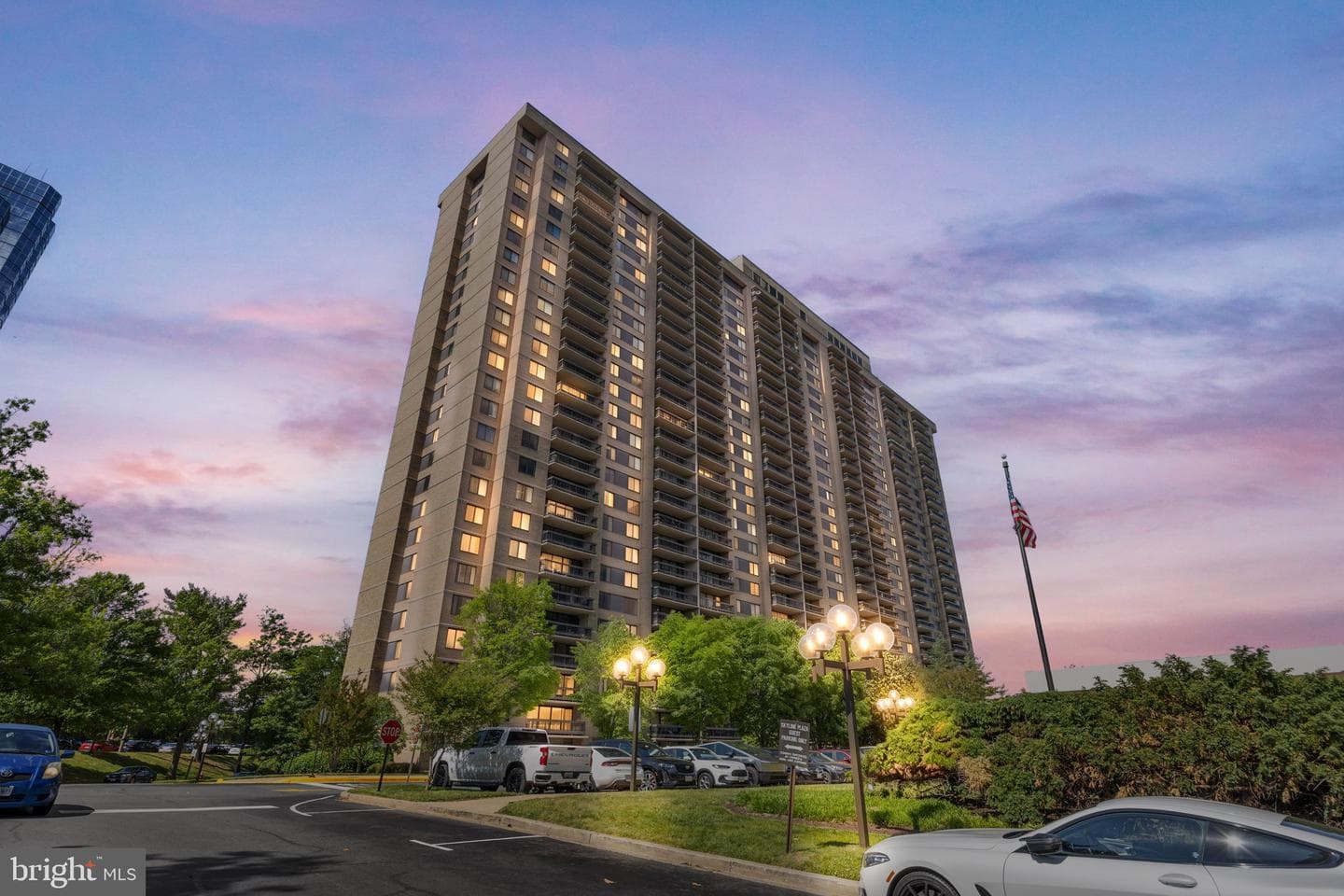 3701 S GEORGE MASON DRIVE 2518N