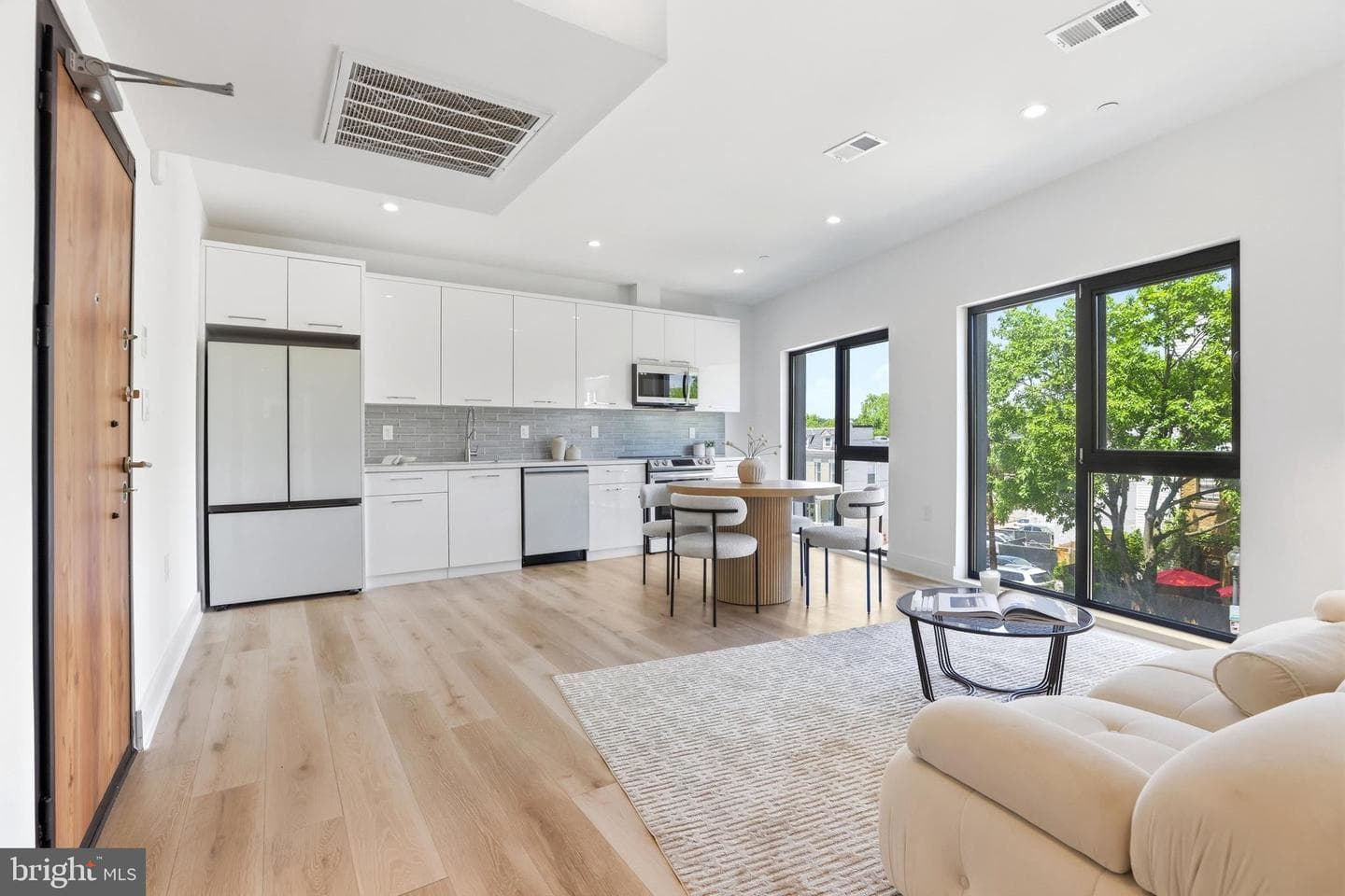 4328 GEORGIA AVENUE 303