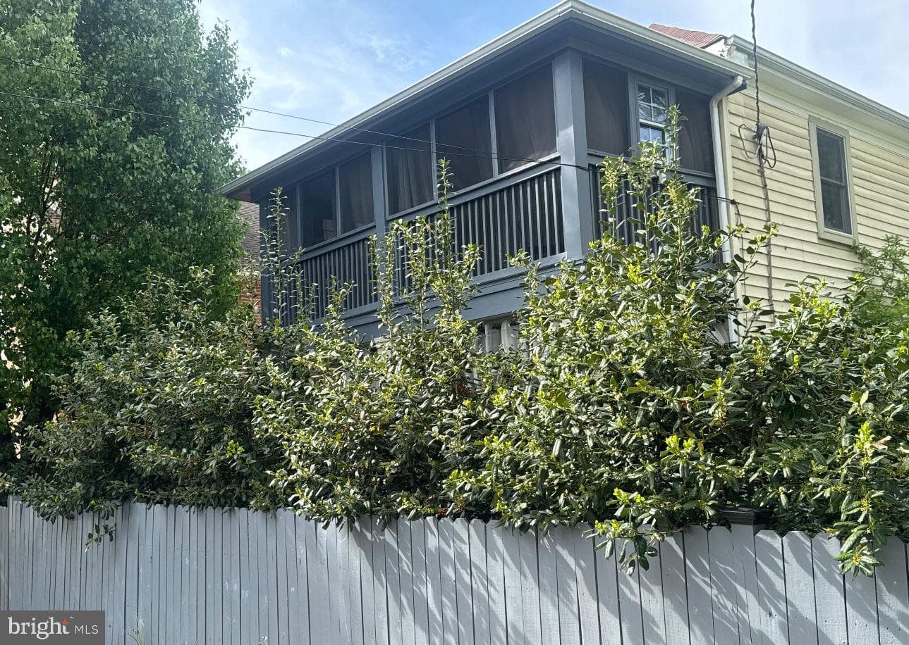 4818 SHERIFF ROAD