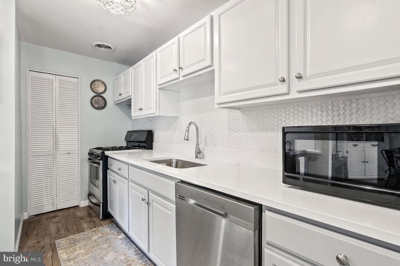 12717 GORDON BOULEVARD 120
