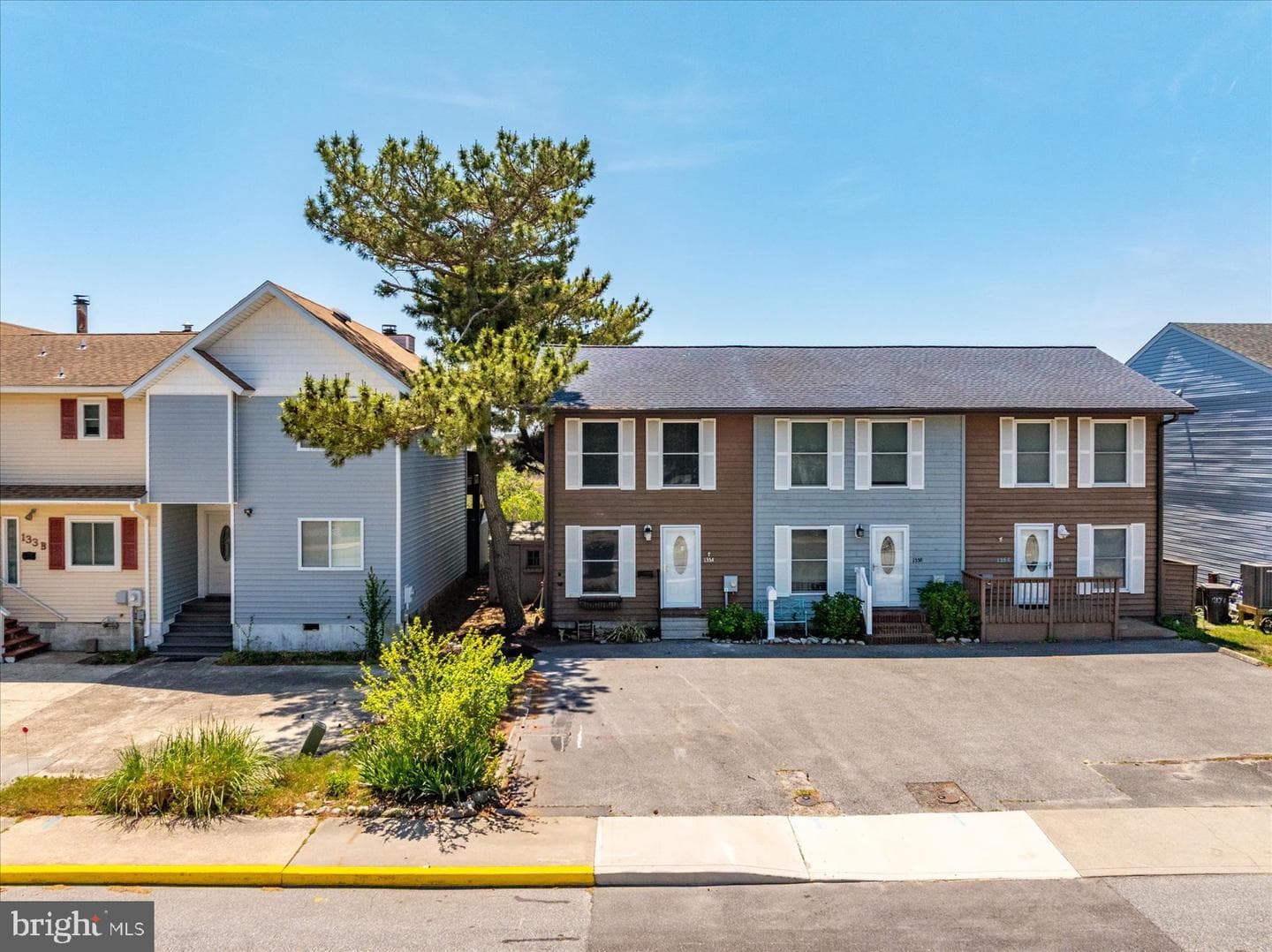 135 JAMESTOWN ROAD 18A