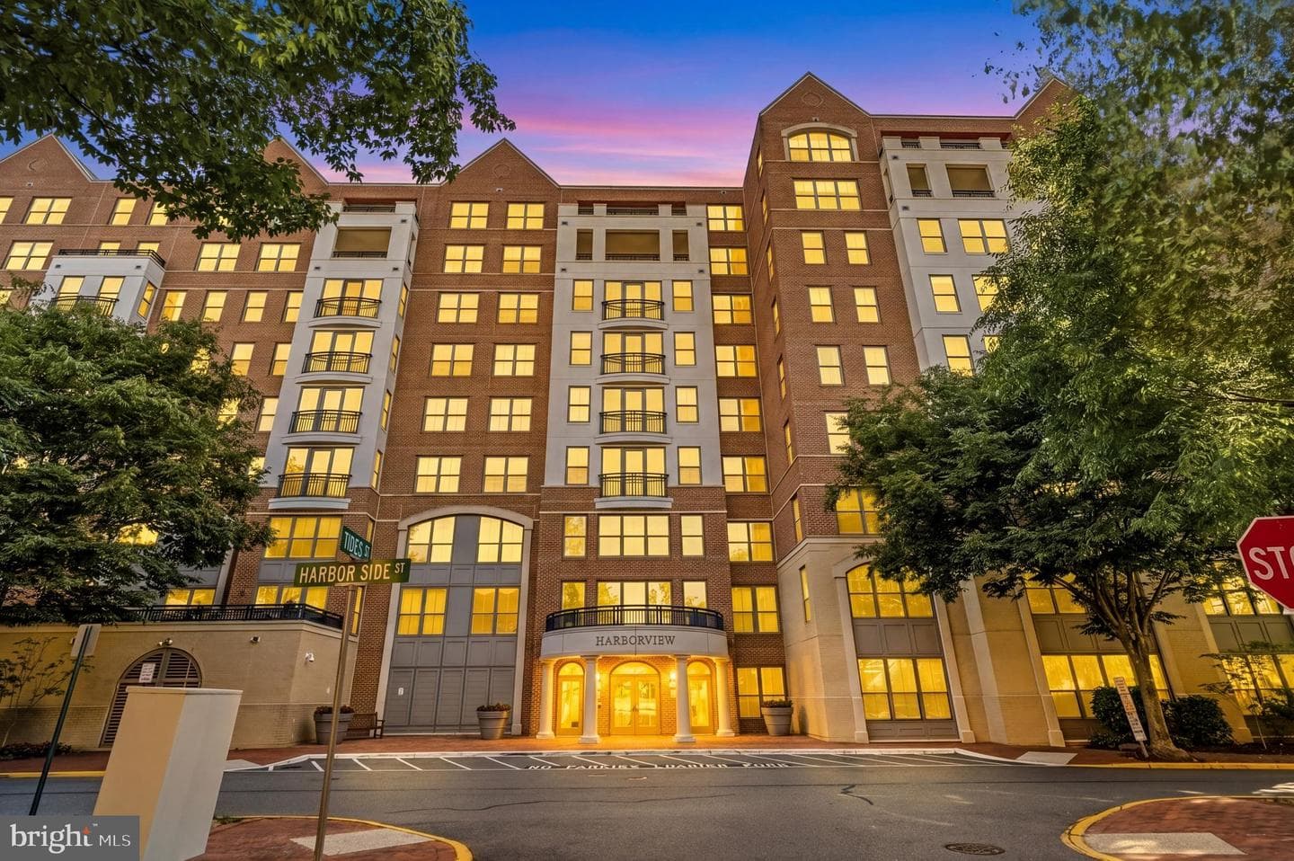 485 HARBOR SIDE STREET 206