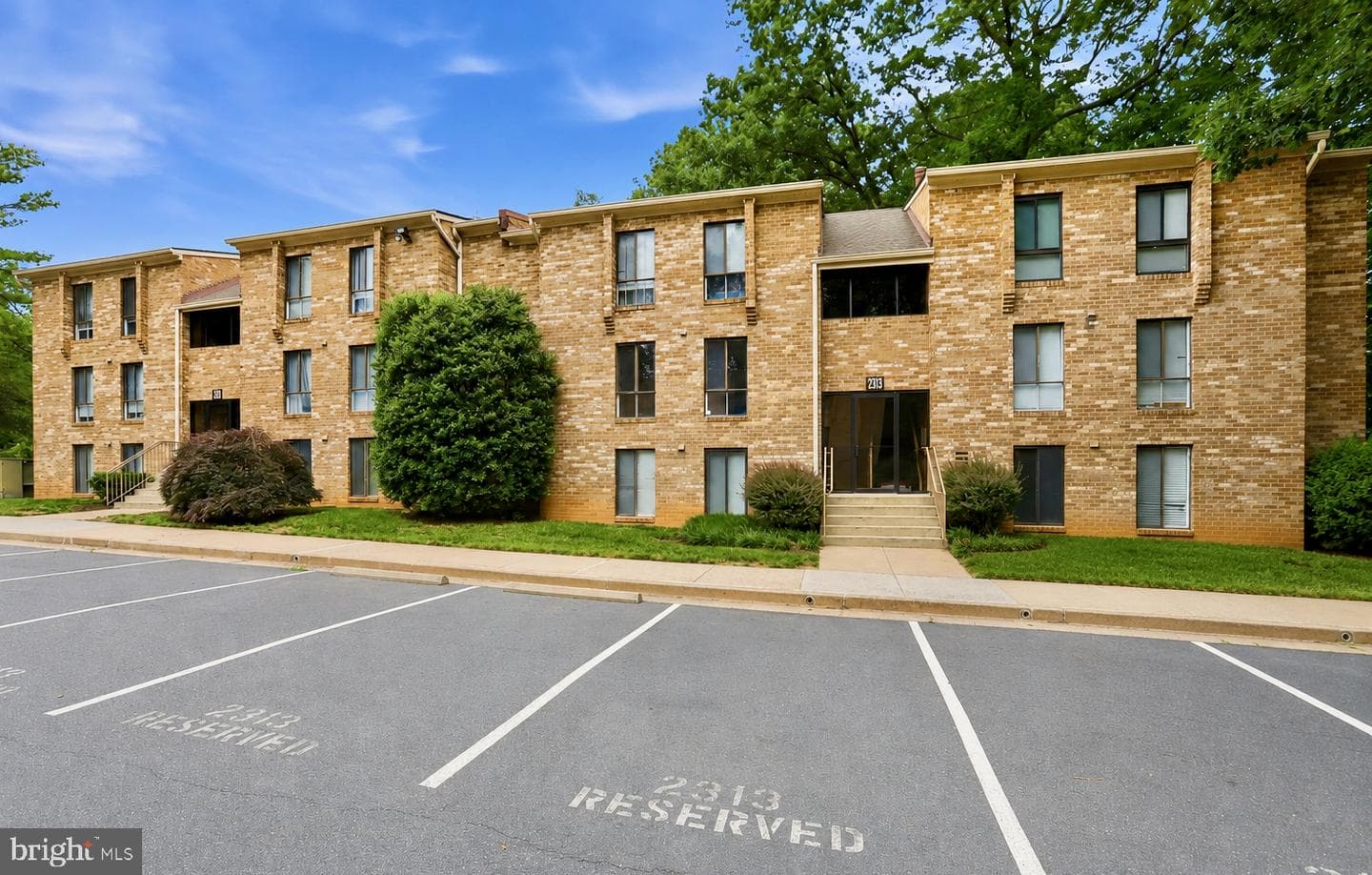 2313 FREETOWN COURT 20/11C