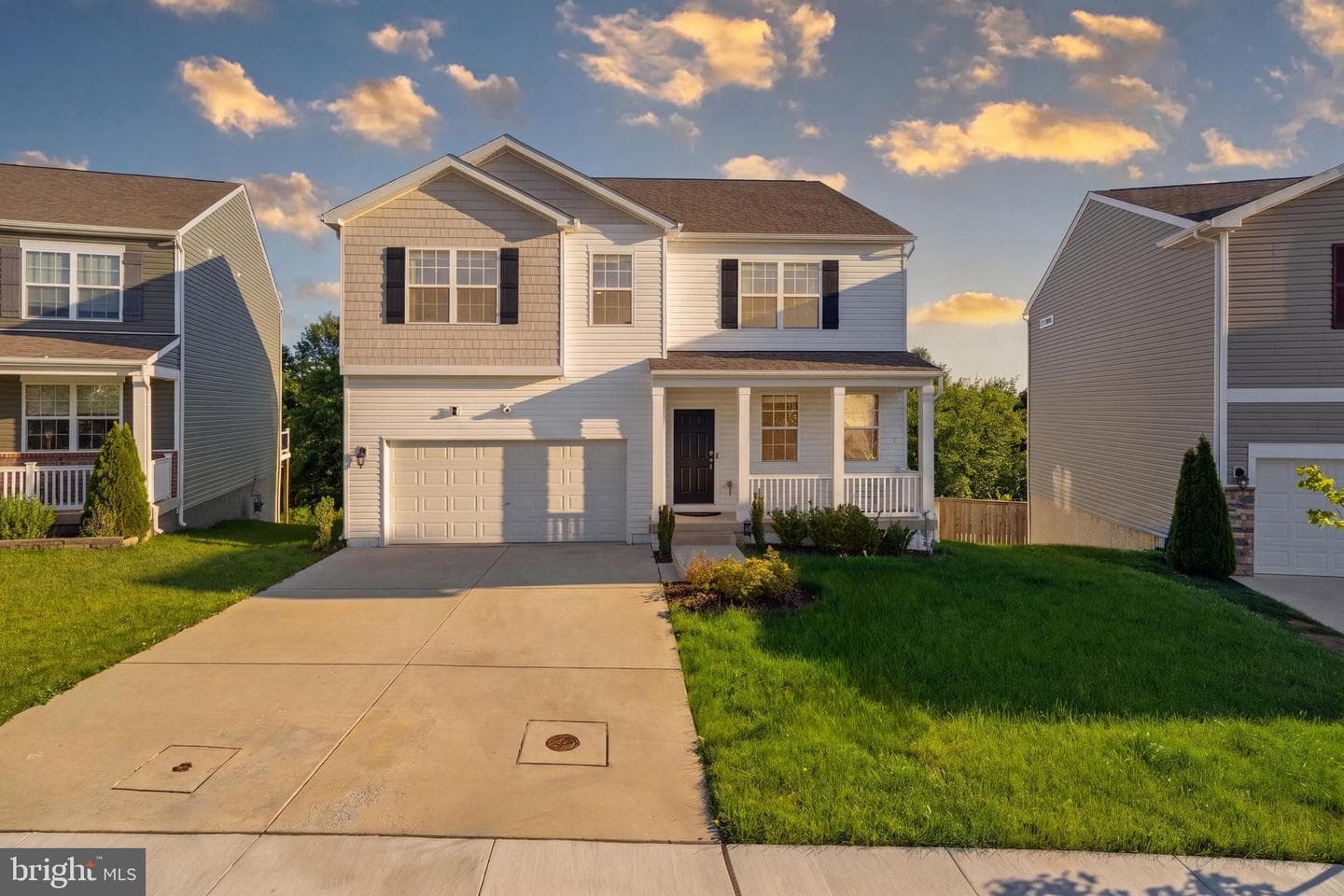 2006 FAUNA DRIVE - Photo 1