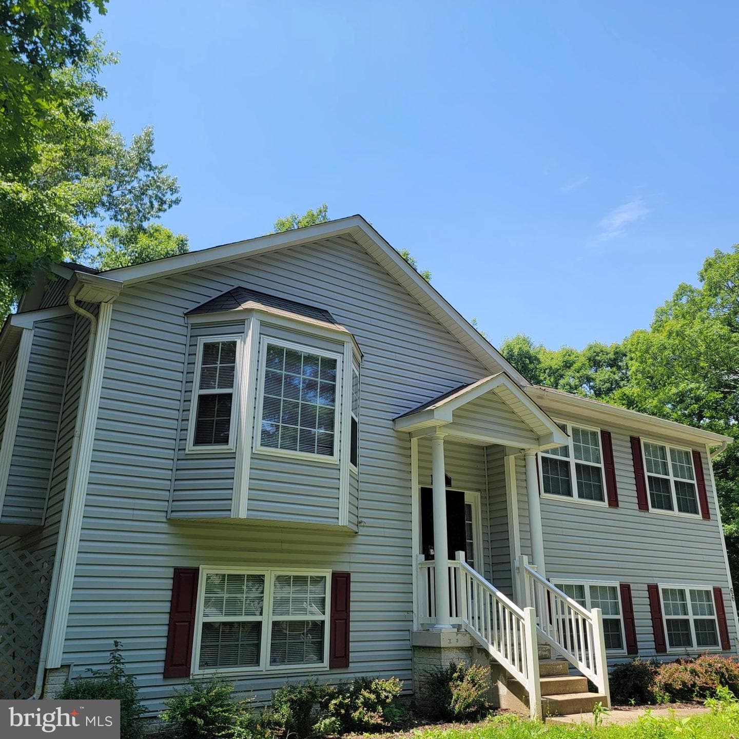 66 ALBERTSON COURT
