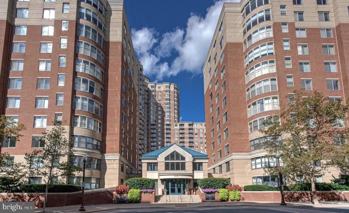 3835 9th St N, Arlington, VA 22203-1931, United States