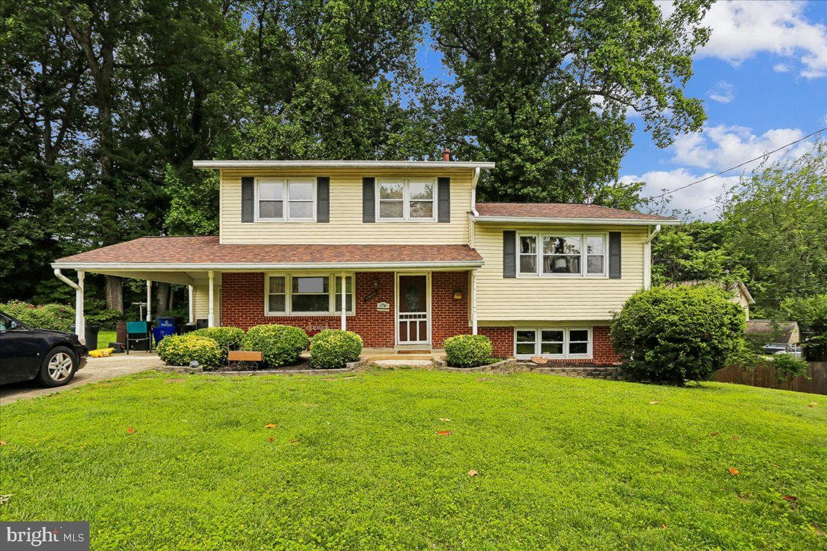 12622 EASTBOURNE DRIVE