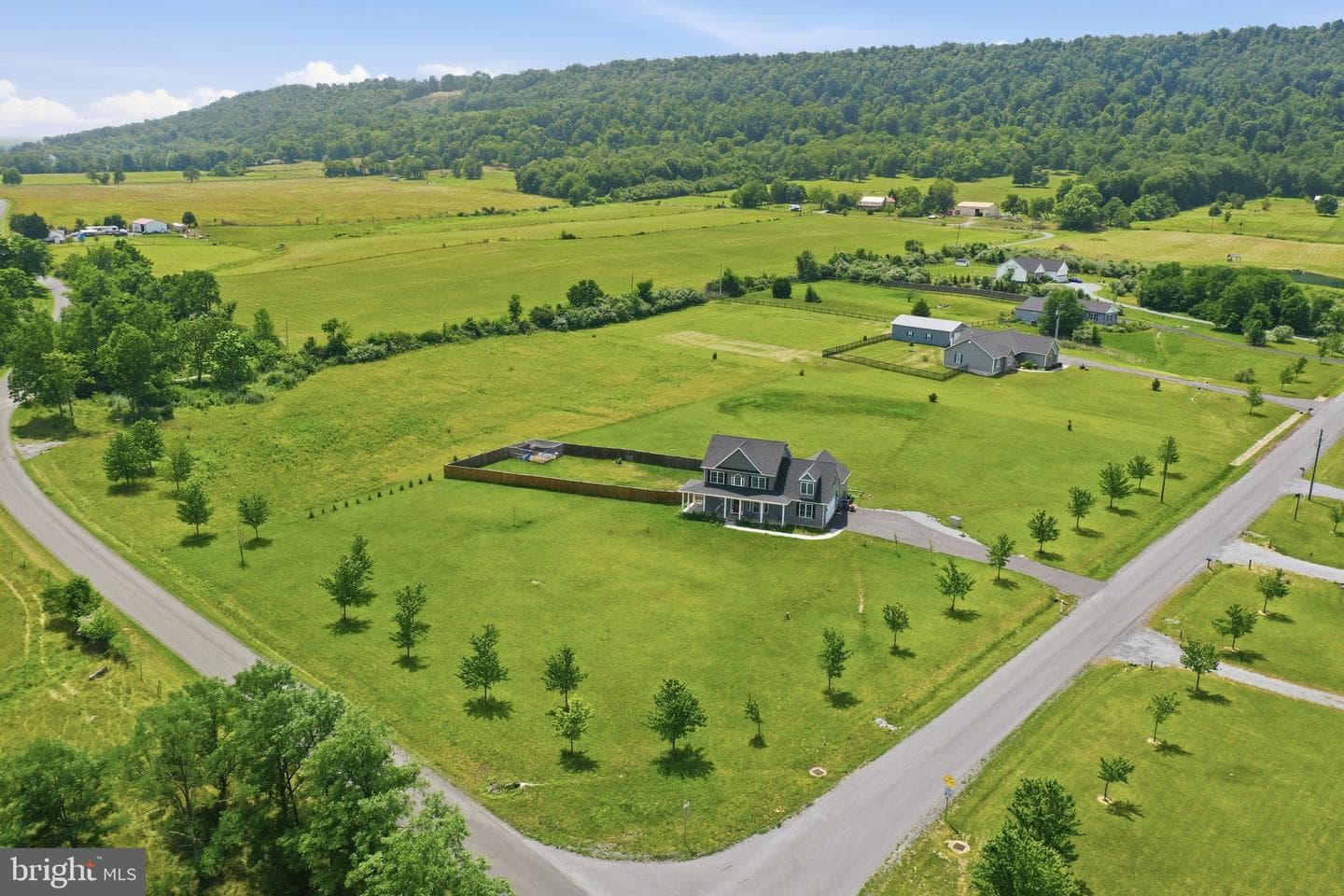 115 MARION DRIVE
