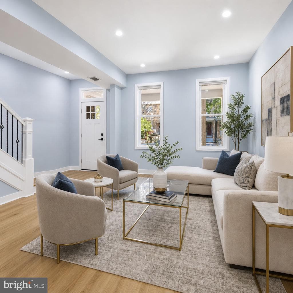 706 Longfellow St NW, Washington, DC 20011-3034, United States
