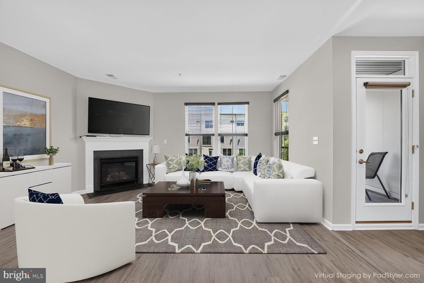 3210 TRIBUNE COURT