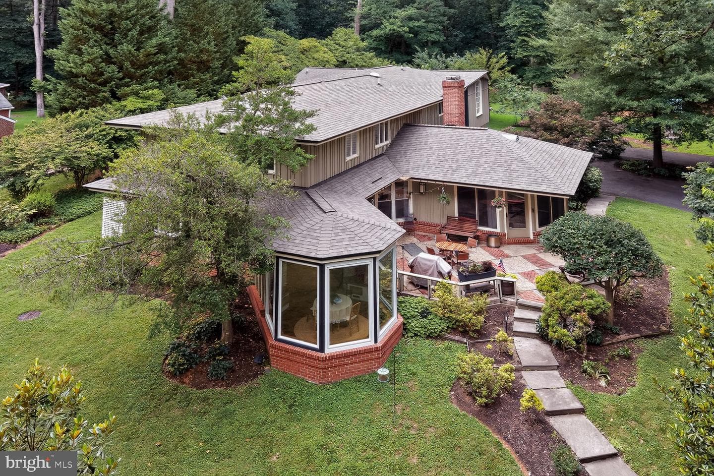 1118 ORCHARD WAY