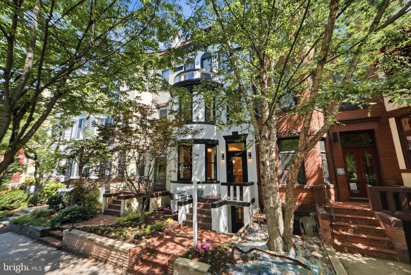 1933 CALVERT STREET