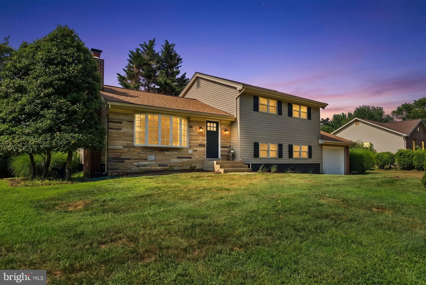 110 LAKE VIEW DRIVE