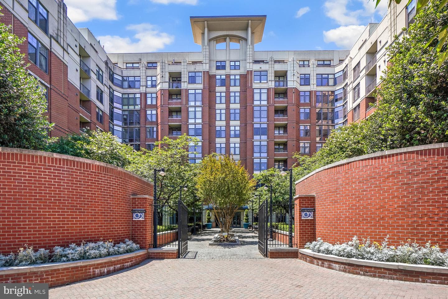 1021 Garfield ST #627 ARLINGTON VA 22201