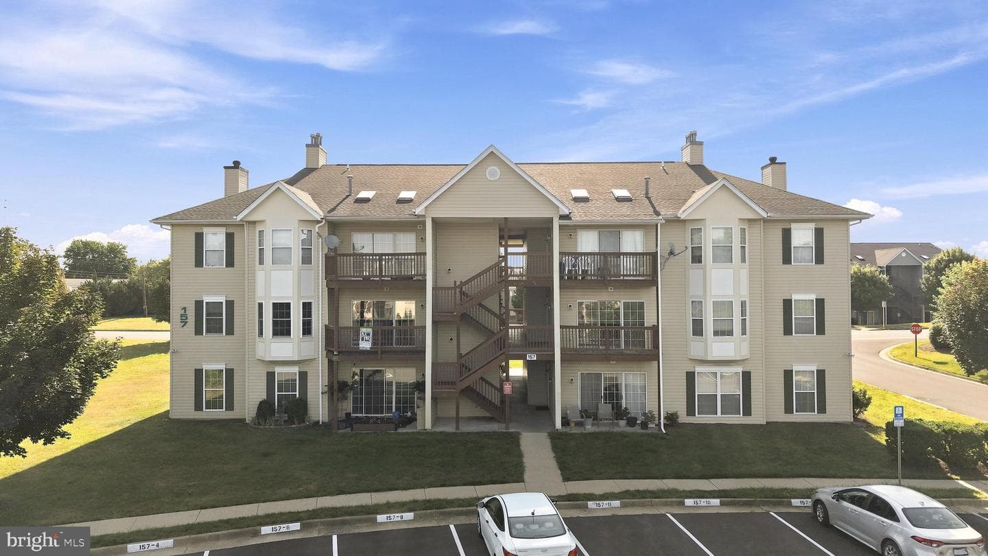 157 BROOKLAND TERRACE 6