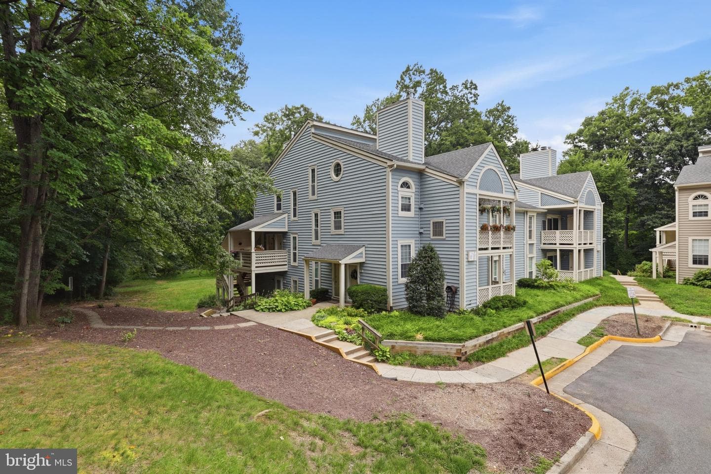 7805 WILLOW POINT DRIVE 7805