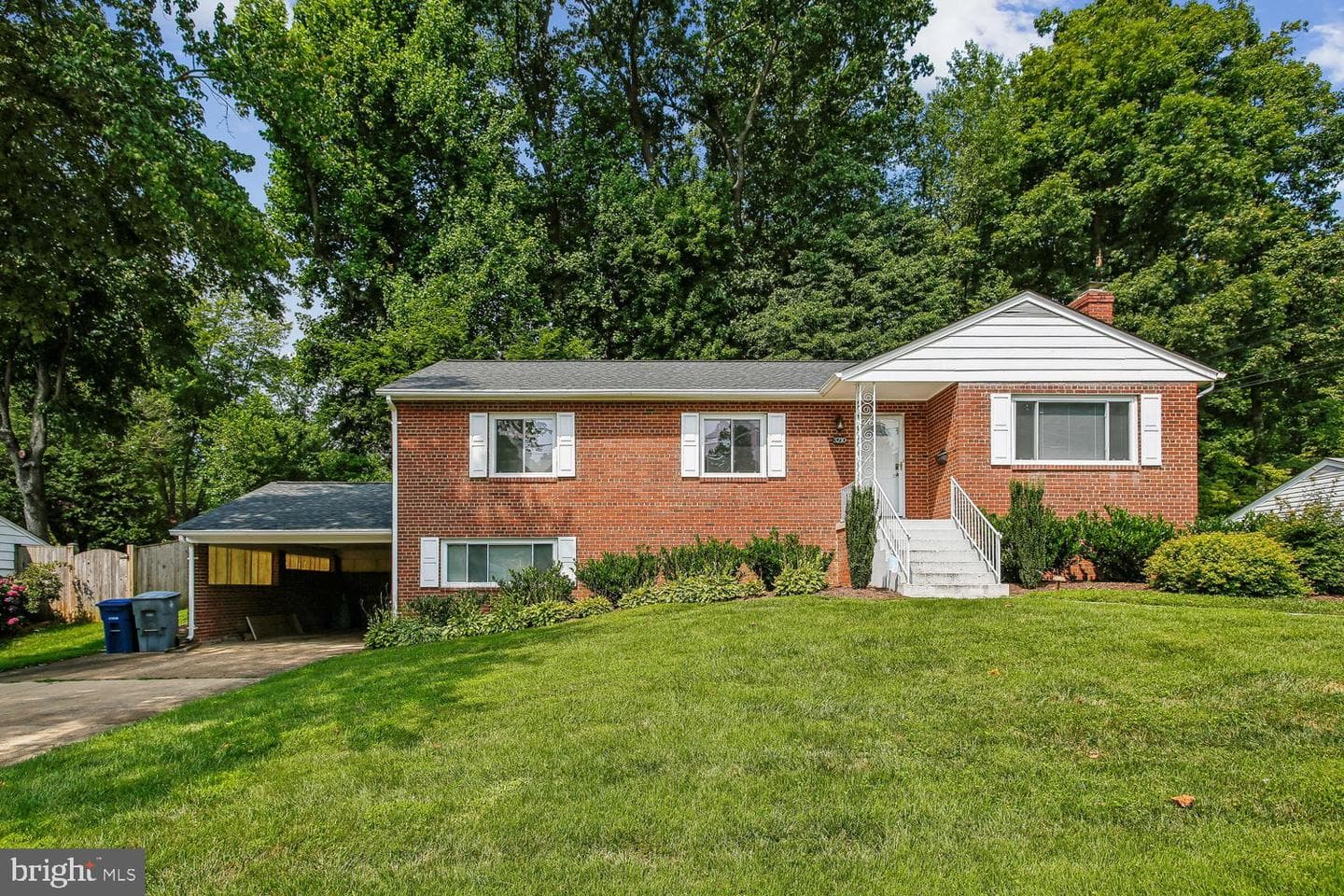 3210 PATRICK HENRY DRIVE