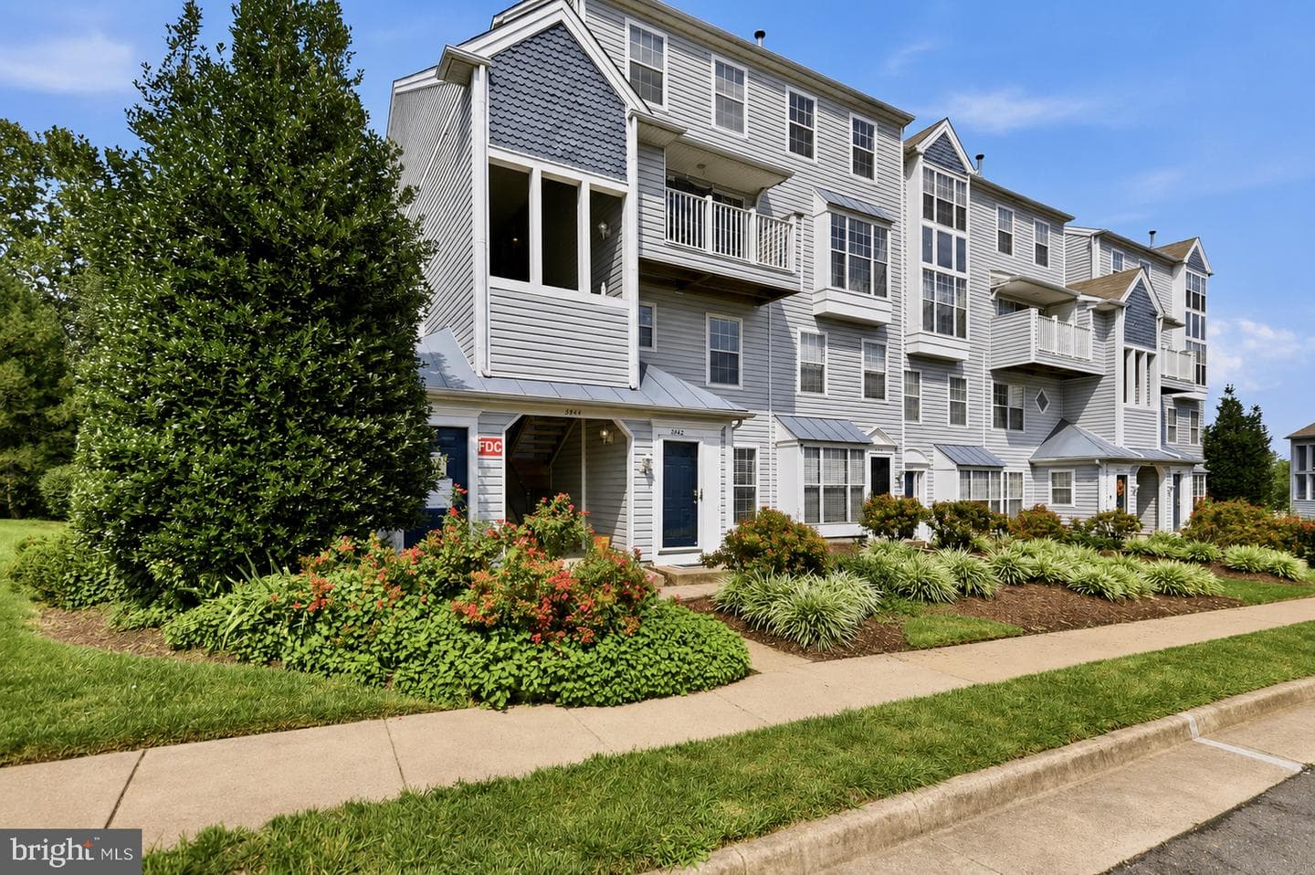 3842 CLORE PLACE 3842