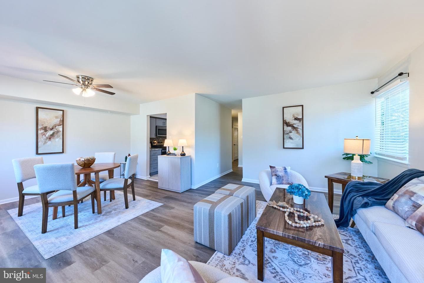3815 BURLINGAME PLACE 33E