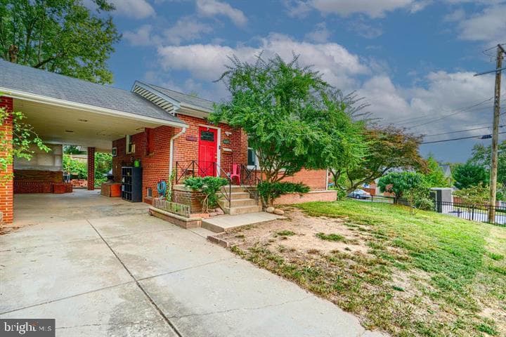 6716 STOCKTON LANE