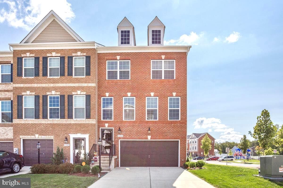 11121 SOUTHPORT PLACE