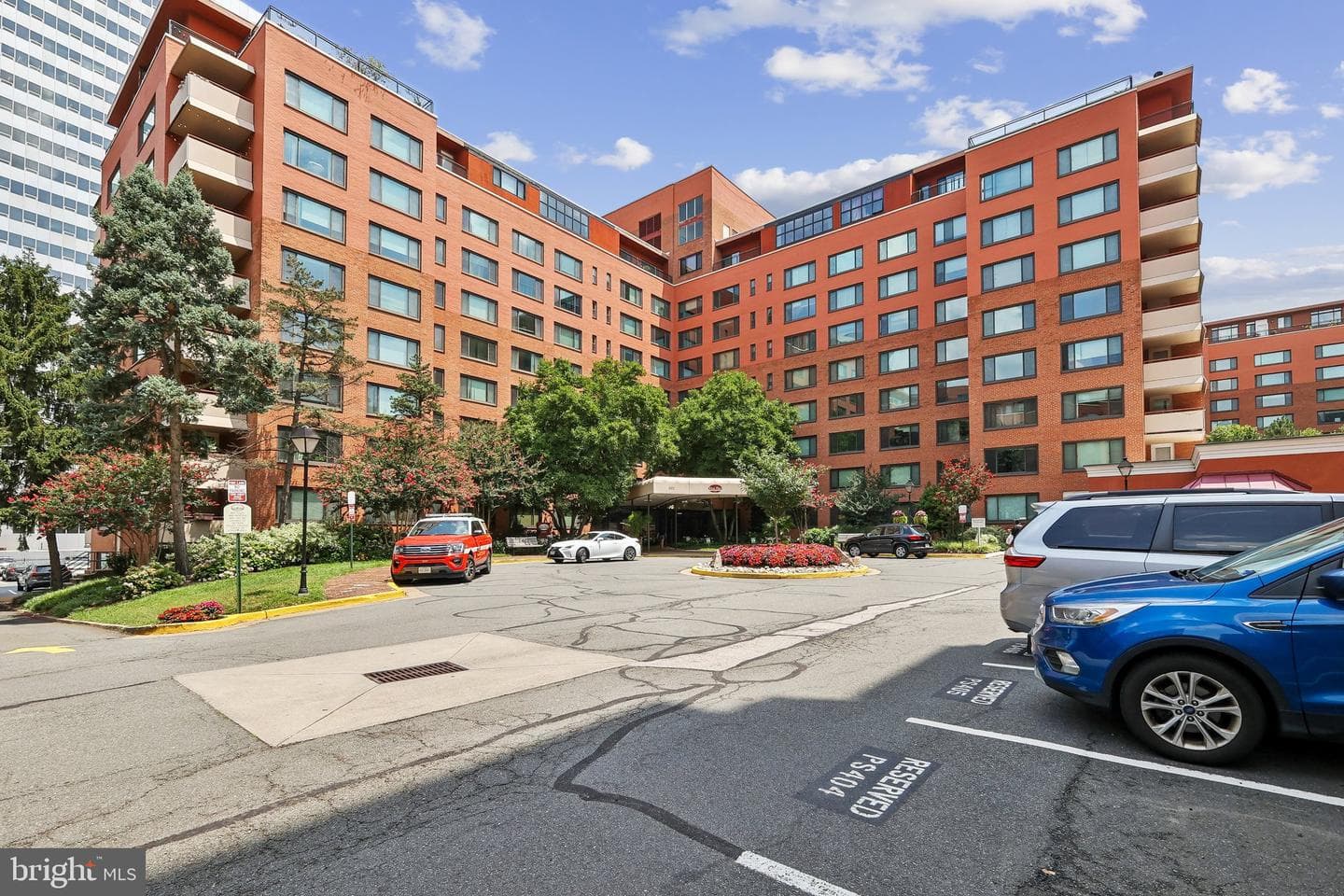 1021 ARLINGTON BOULEVARD 1138
