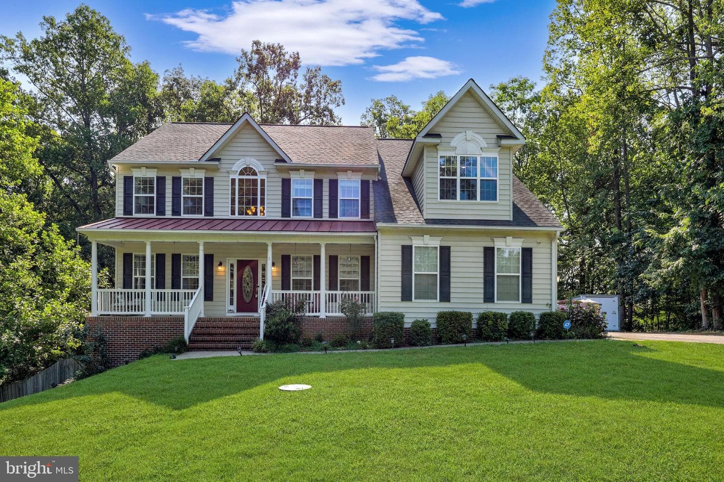 1 ROLLING BROOKE COURT