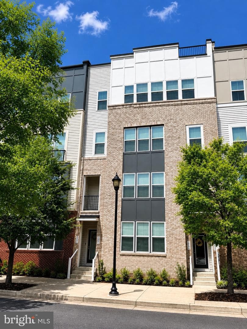 2592 Neabsco PL WOODBRIDGE VA 22191