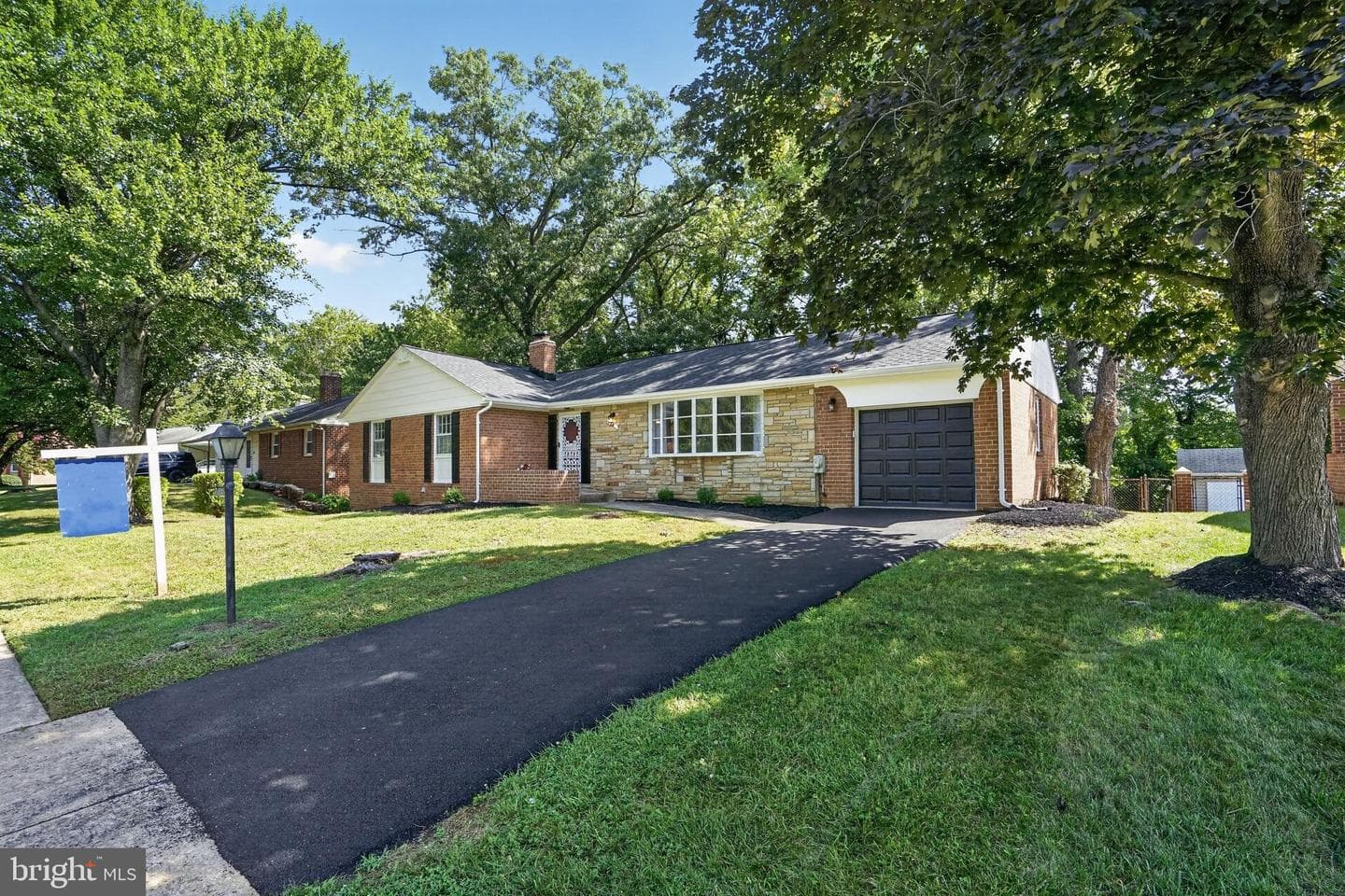 14 THURSTON DRIVE