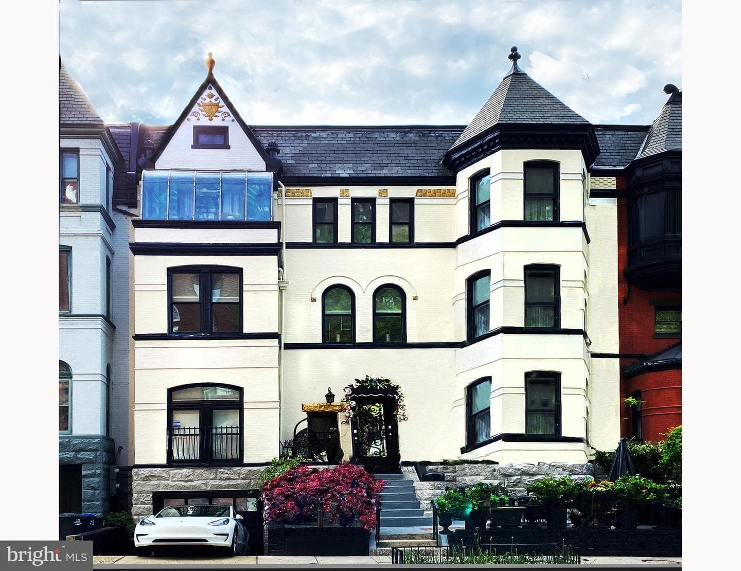 1016 22nd St NW, Washington, DC 20037-1806, United States - Photo 1