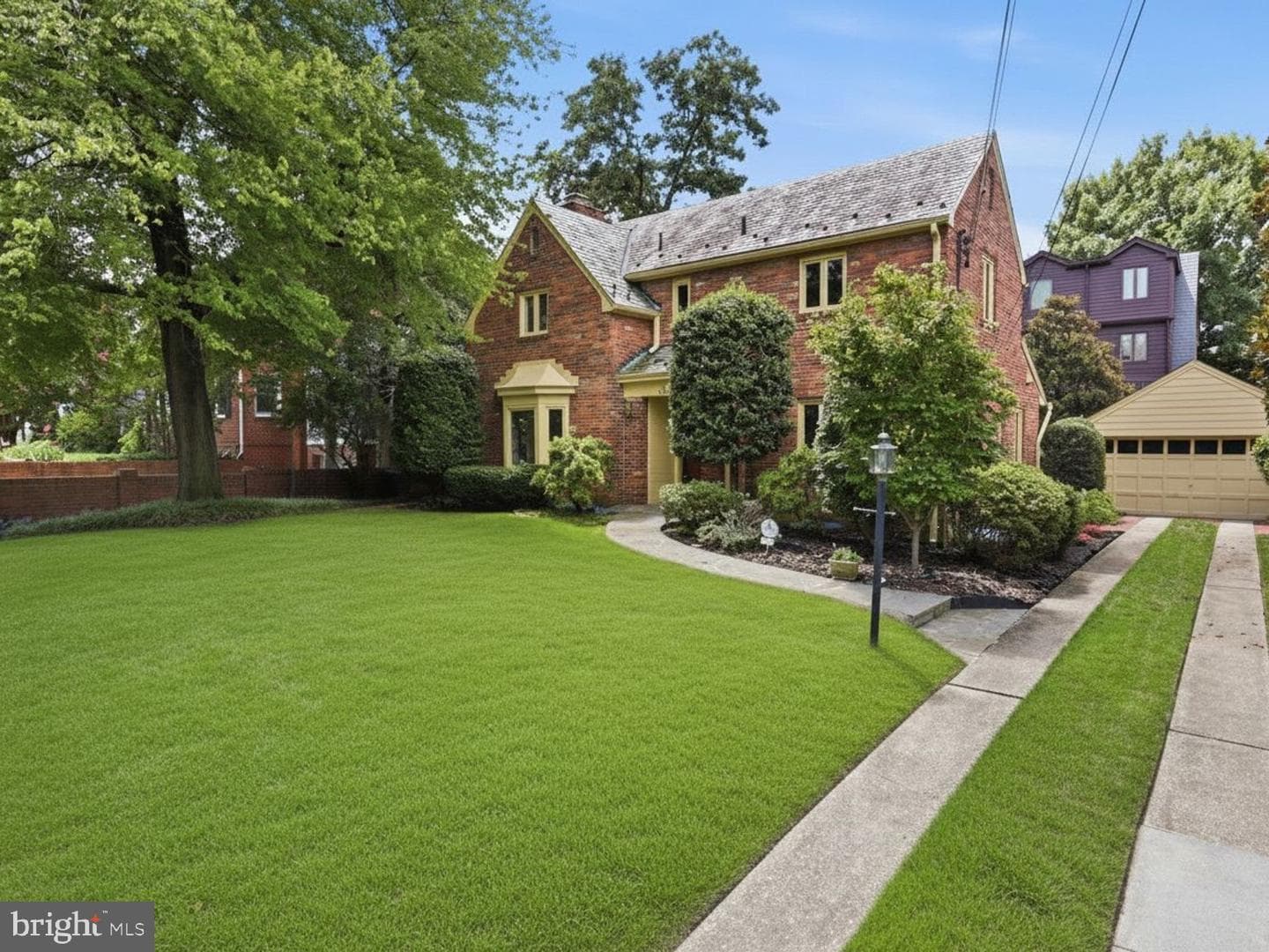 2620 FORT SCOTT DRIVE