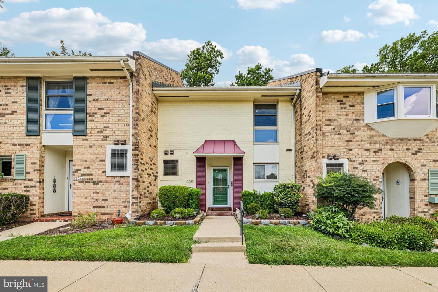 3546 CHISWICK COURT 36-B