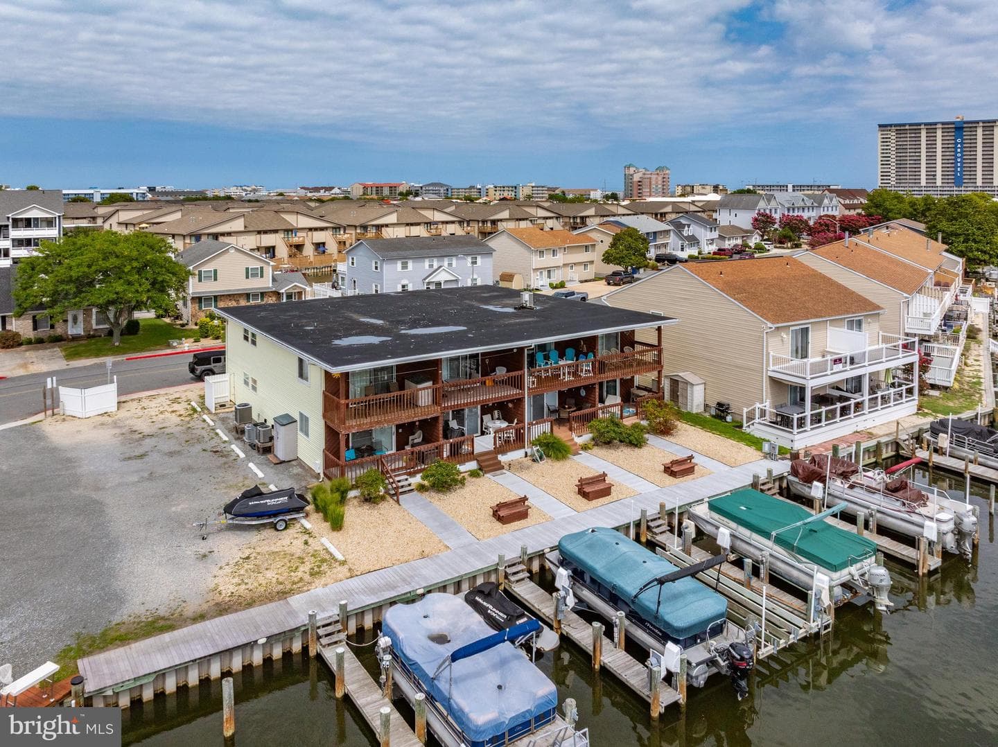 147 NEWPORT BAY DRIVE 27