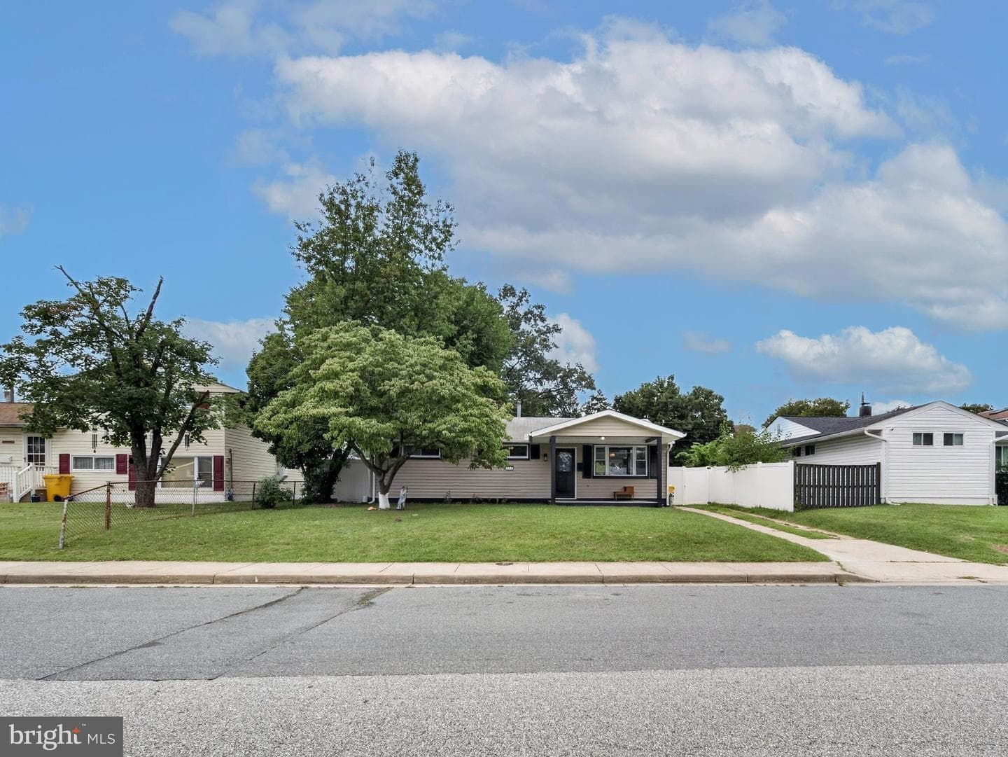 504 HAMLEN ROAD