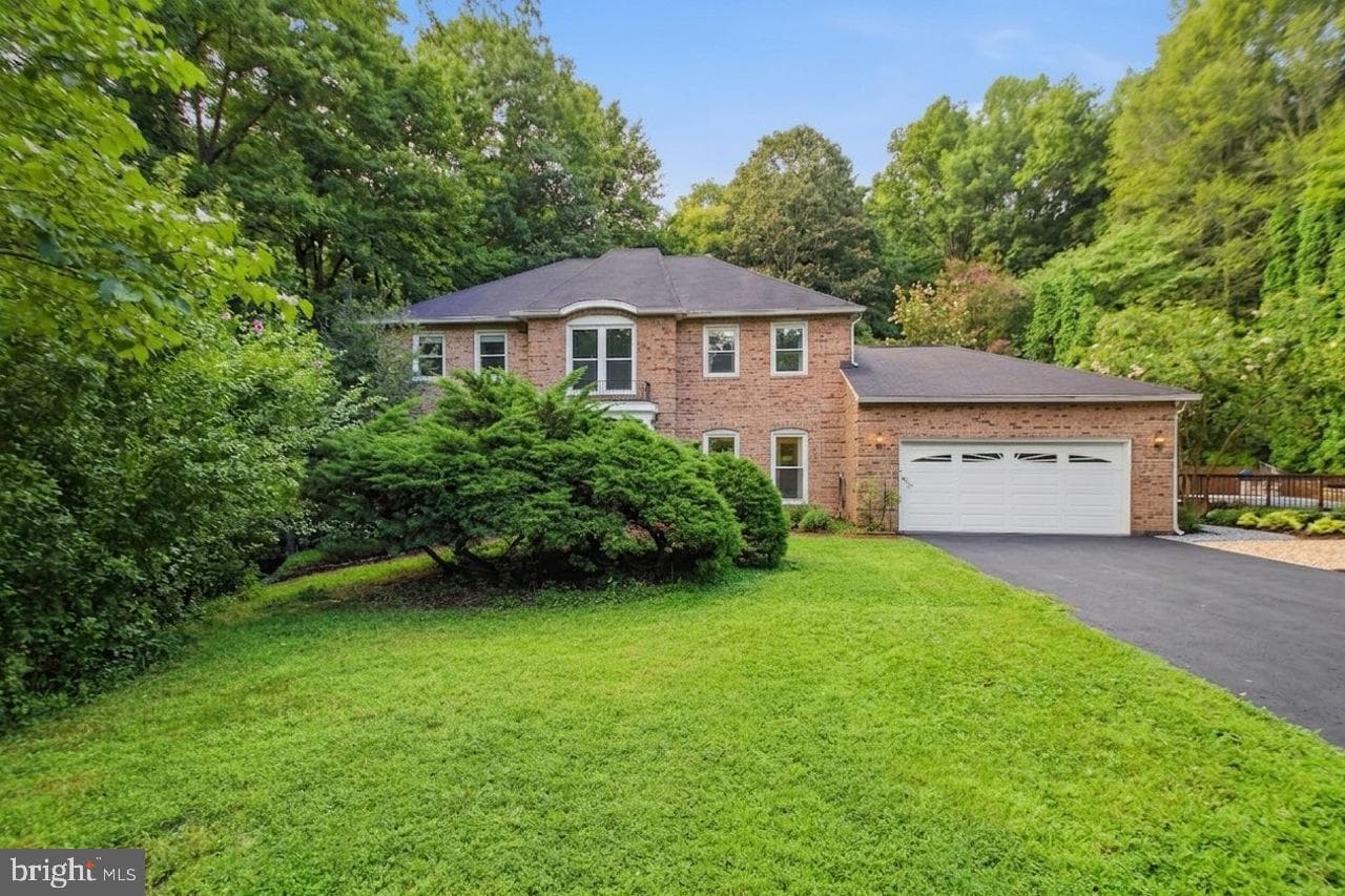 6001 RIVER FOREST DRIVE