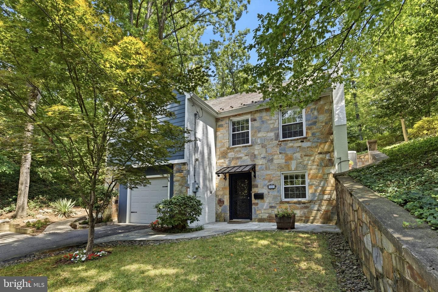 2617 S ARLINGTON RIDGE ROAD