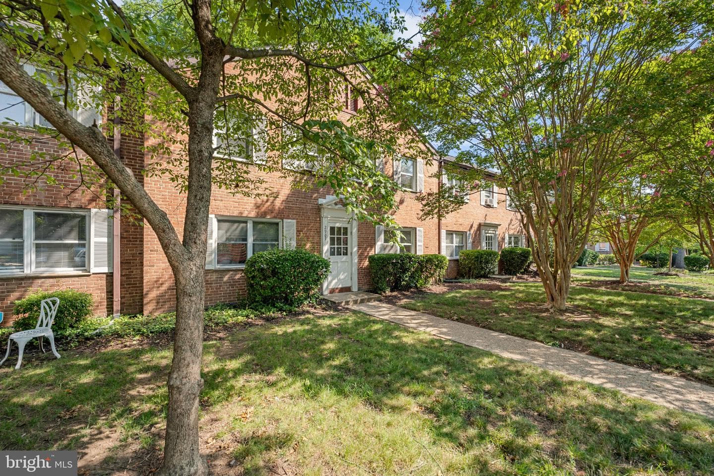 2907 16th Rd S, Arlington, VA 22204-9430, United States