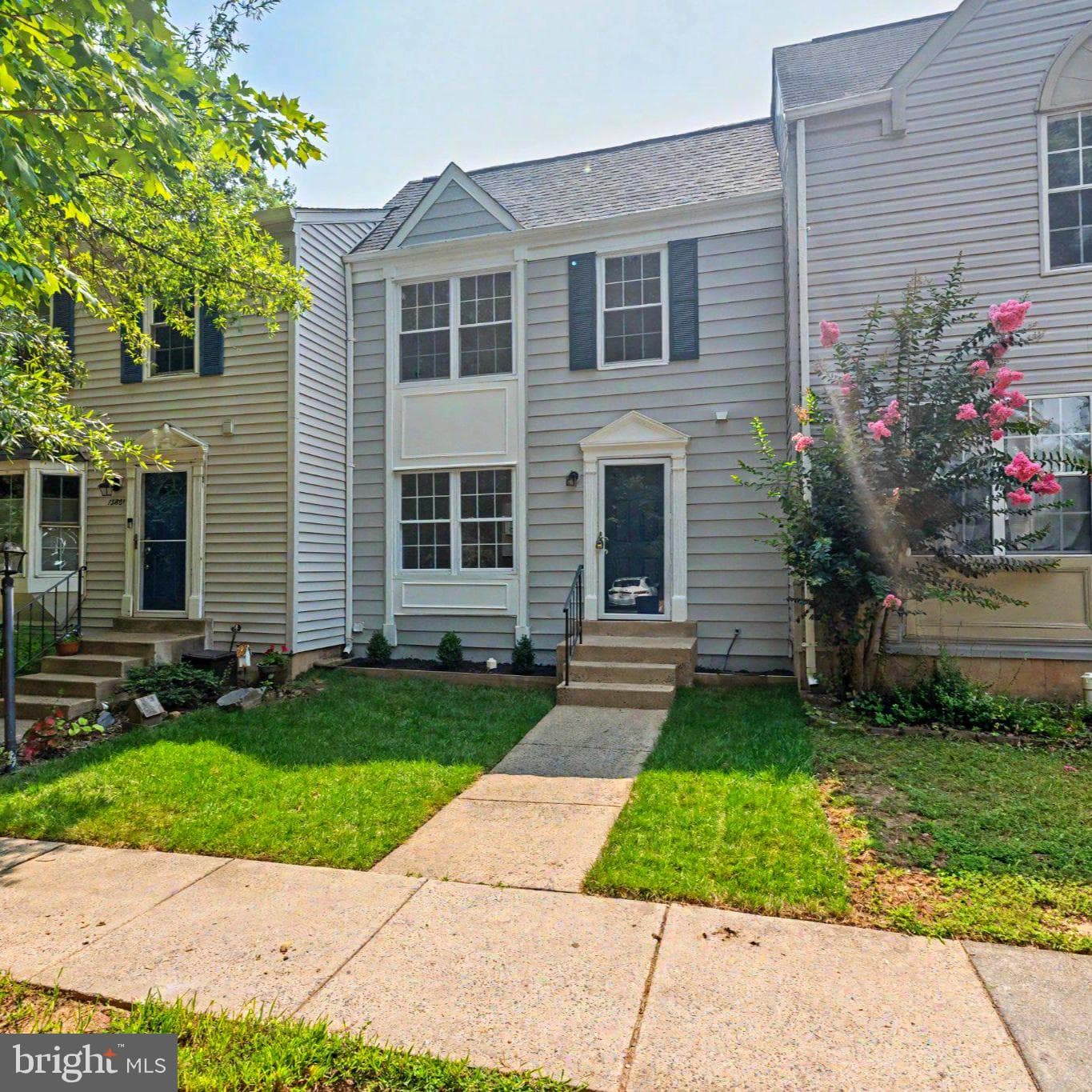 13803 Laura Ratcliff Ct, Centreville, VA 20121-3514, United States