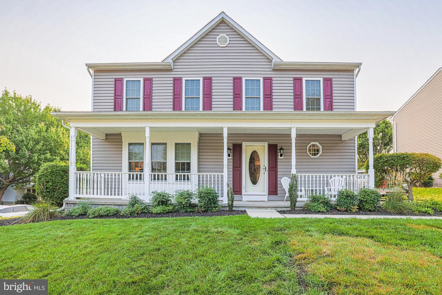 9115 TOPWOOD COURT