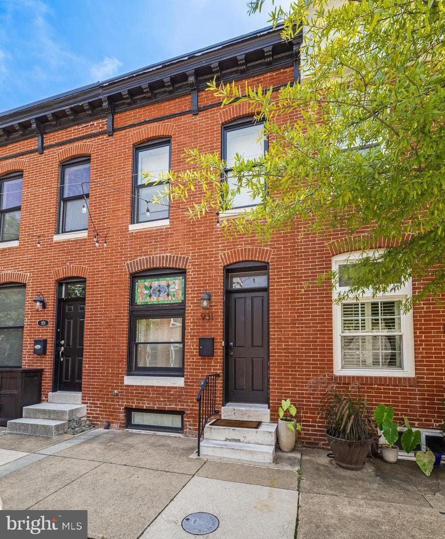 931 BINNEY STREET - Photo 1