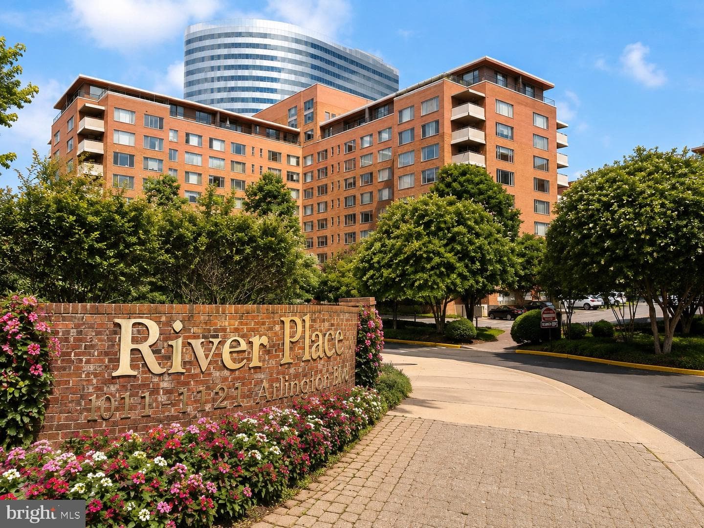 1121 ARLINGTON BOULEVARD 139