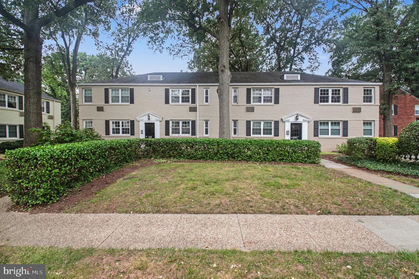 4318 N PERSHING DRIVE 43181