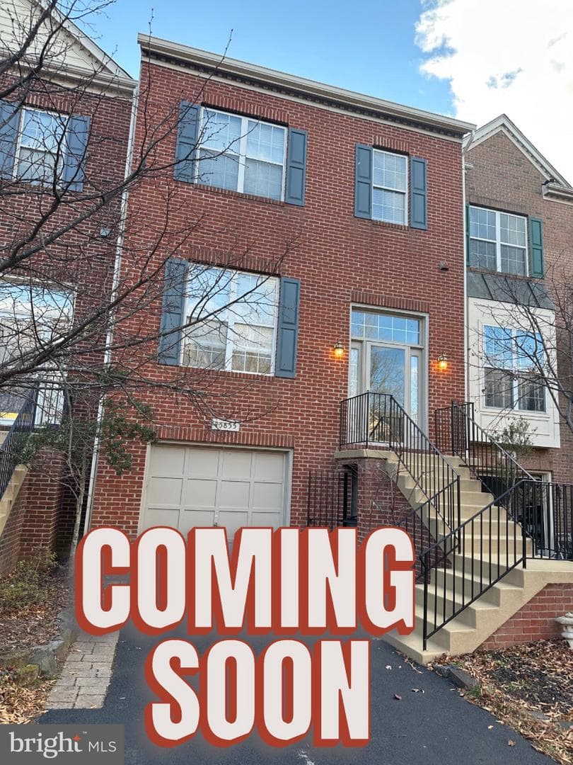 45855 Debhill Ter, Sterling, VA 20166-2405, United States