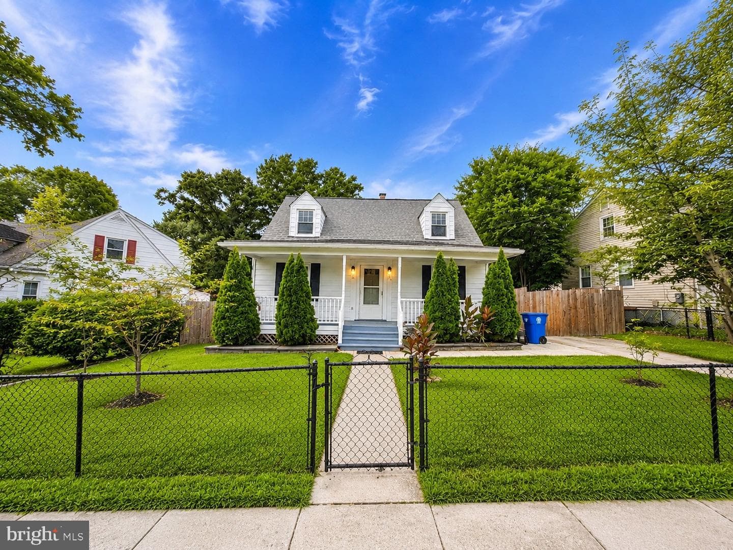 2511 URBANA DRIVE