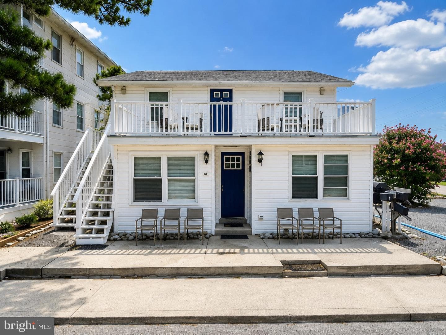 11 40TH STREET 2
