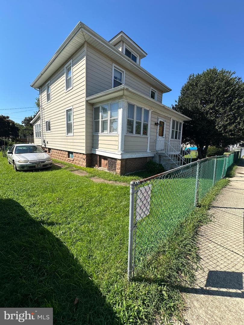 309 DORIS AVENUE - Photo 1