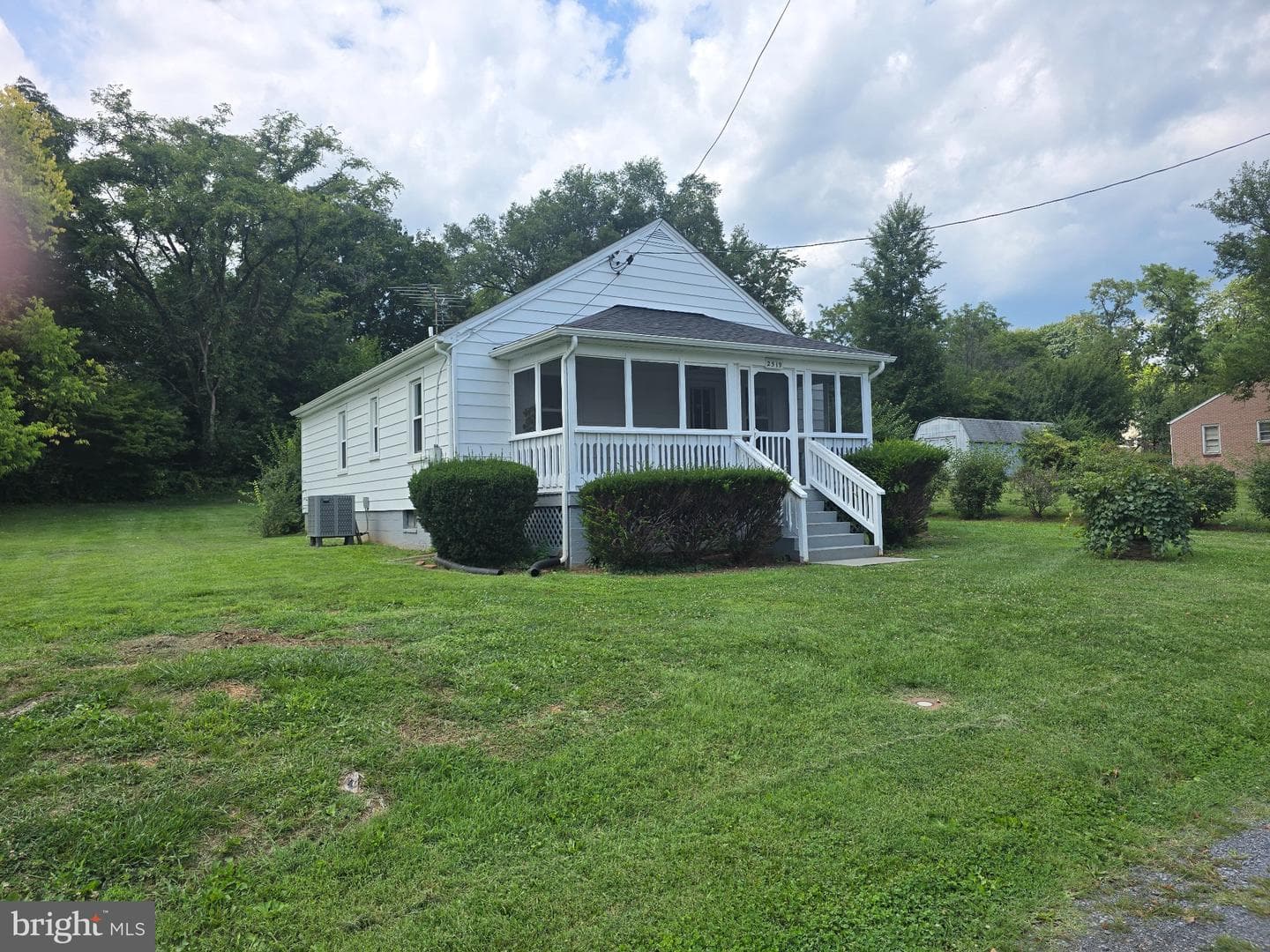 2519 Hockman Ave, Winchester, VA 22601-2745, United States