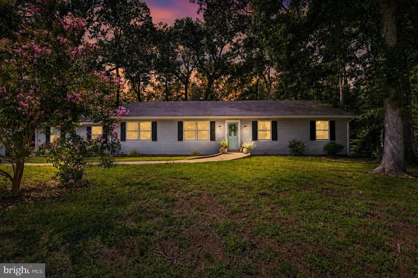 406 ETHELS WAY